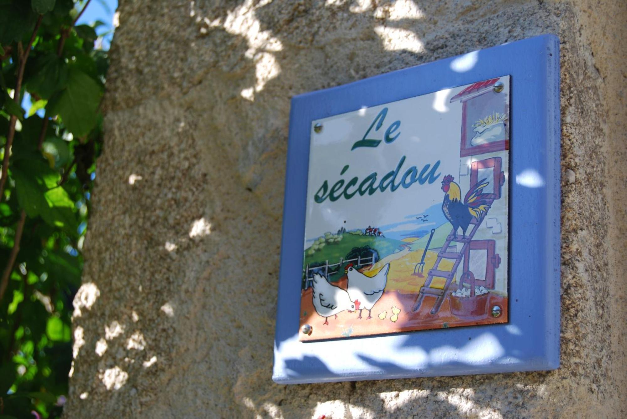 Les Maisons De Concasty Boisset  الغرفة الصورة